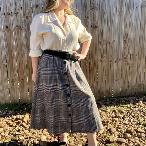 VINTAGE TWEED CIRCLE SKIRT 🤎📚 - Picture 3 of 9